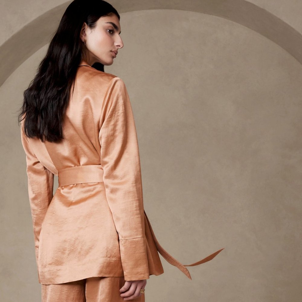 NWOT: Banana  Republic Brigitte Satin Blazer XS CASITA PINK